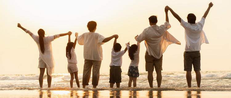 Familienratgeber Familie am Strand